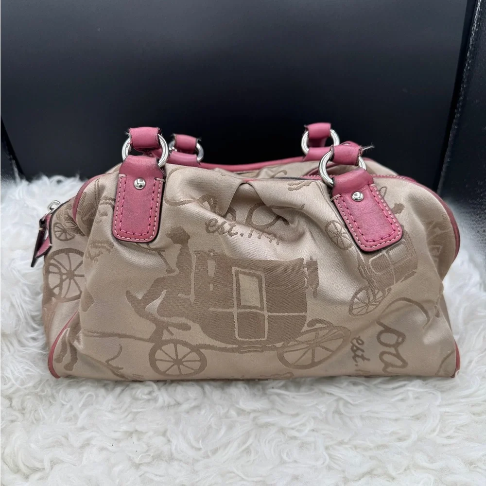 Coach Cream and Pink Satchel with Textured Pattern
Purse - Picture 2 of 9